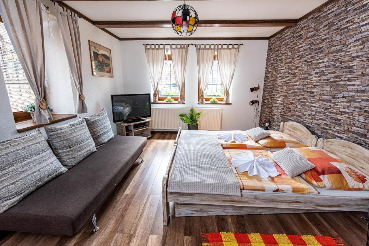Penzion Aurel Liptovský Ján Buitenkant foto