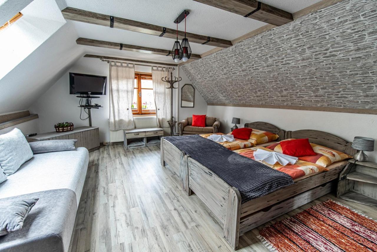 Penzion Aurel Liptovský Ján Buitenkant foto