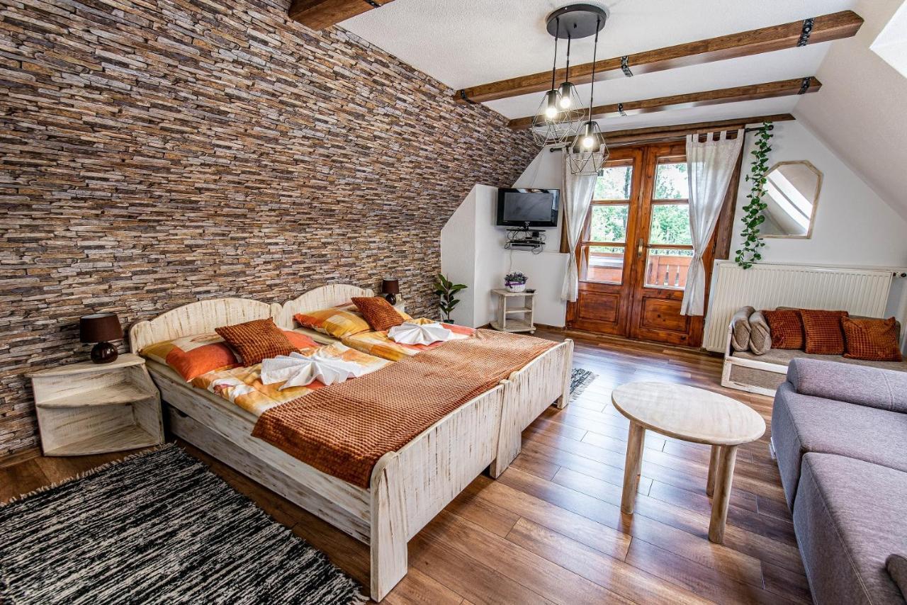 Penzion Aurel Liptovský Ján Buitenkant foto