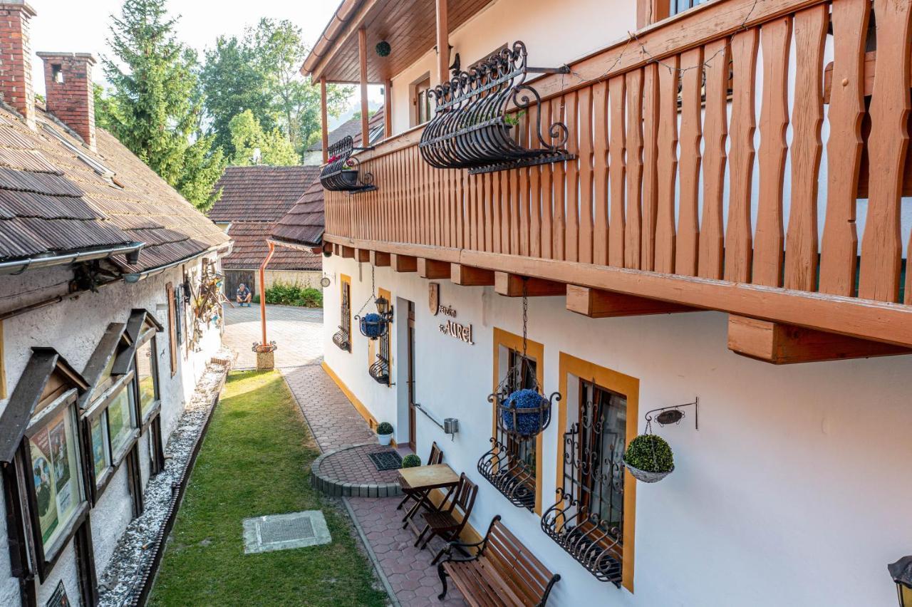 Penzion Aurel Liptovský Ján Buitenkant foto